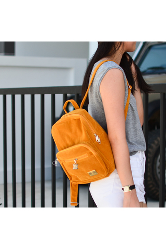 MilesKeeper mini backpack กระเป๋าเป้สะพายหลัง ผ้าสักหลาด รุ่น 205 - Gold