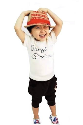 achute ชุดเซ็ตเด็กชาย เสื้อ + กางเกง (น้ำตาล)