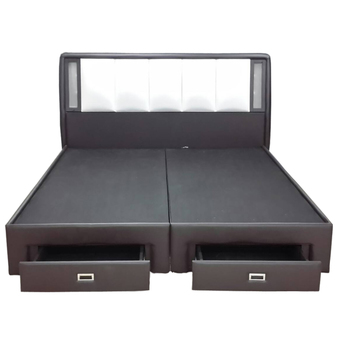 ENZIO เตียงดีไซน์บุหนัง PU พร้อมโคมไฟหัวเตียง รุ่น Cleo-5 ขนาด 5 ฟุต (DARK BROWN)