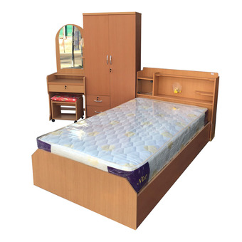DSB Decor ชุดห้องนอน promotion ขนาด 3.5 ฟุต (เตียง + ตู้เสื้อผ้า 2 บาน + โต๊ะแป้ง + ที่นอนสปริง ) (สีบีช)