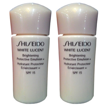 SHISEIDO White Lucent Brightening Protective Emulsion W SPF15 PA++ ช่วยให้ผิวหน้าดูอ่อนเยาว์ เปล่งปลั่ง คงความชุ่มชื่น 15ml (2 ขวด)