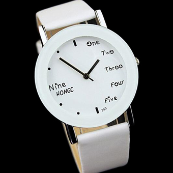 TravelGear24 นาฬิกาข้อมือสายหนัง ใส่ลำลอง นาฬิกาแฟชั่น (White/สีขาว) 17M048