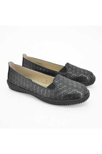BATA รองเท้าแฟชั่น ผู้หญิง ส้นแบน LADIES&#039;CASUAL สีดำ รหัส 5516630