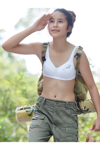 Sabina ชุดชั้นใน รุ่น Cool TeenรหัสSBC321WH สีขาว