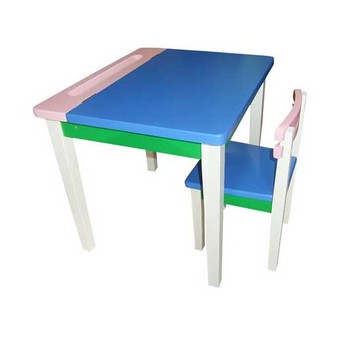 Daiso โต๊ะไม้ยางพาราอนุบาล รุ่น S-139 สีสี non toxic (น้ำเงินพ่นสลับสี ชมพู เขียว)