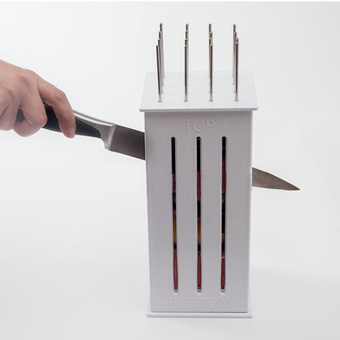 LT365 Brochette Express with 16 Stainless Steel Skewers White