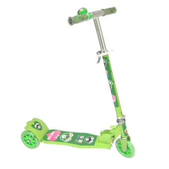 DIO TOYS รถสกู๊ตเตอร์ลาย PANDA 3 ล้อ สีเขียว