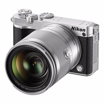 Nikon 1 J5 + 1 Nikkor 10-100mm f/4.0-5.6 VR LENS Mirrorless Digital Camera