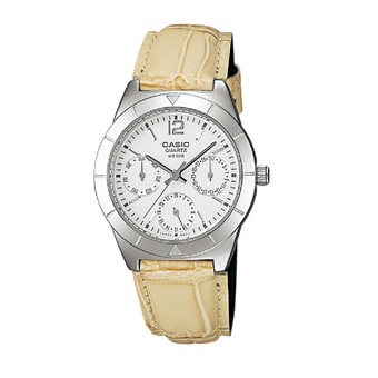 Casio Standard นาฬิกาข้อมือผู้หญิง สายหนัง รุ่น LTP-2069L-7A1VDF - สีเบจ/ขาว