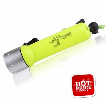 GadgetZ ไฟฉาย กันน้ำ ไฟฉายดำน้ำ ลึก 100 เมตร (สีเขียวสะท้อนแสง)