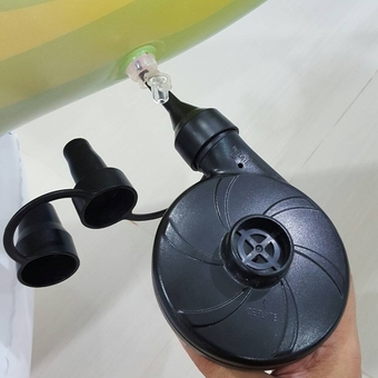Green Plus เครื่องสูบลม ที่สูบลมไฟฟ้า 3 หัว electric pump 3 in 1 (สีดำ)