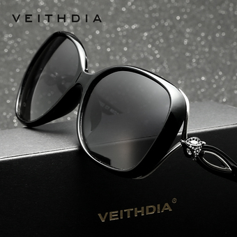 VEITHDIA Brand Retro TR90 Vintage Driving Sun glasses Polarized Luxury Ladies Designer Women Sunglasses Eyewear oculos de sol feminino 7022(Black)