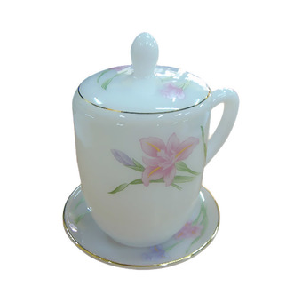 Pear ชุดมุกน้ำชาพร้อมจานรองพร้อมฝาปิดลายดอกสีชมพู มุกขอบทอง