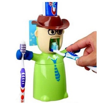 Gsdesign ตุ๊กตาบีบยาสีฟัน Boy Man